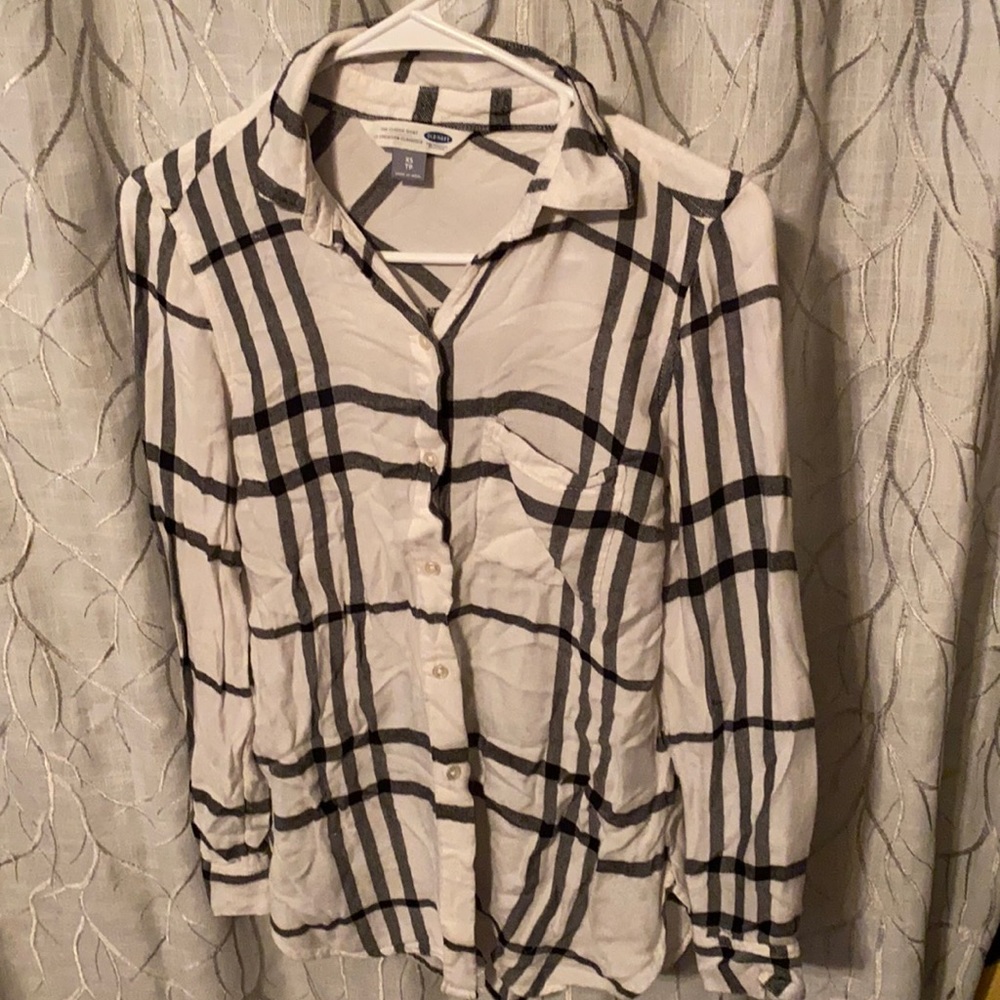 Old navy shirt
